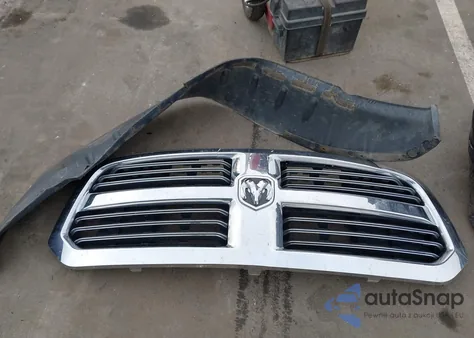 2018 Ram 1500 Big Horn 4X4 6'4 Box z USA, uszkodzony, nr VIN 1C6RR7TM1JS226856